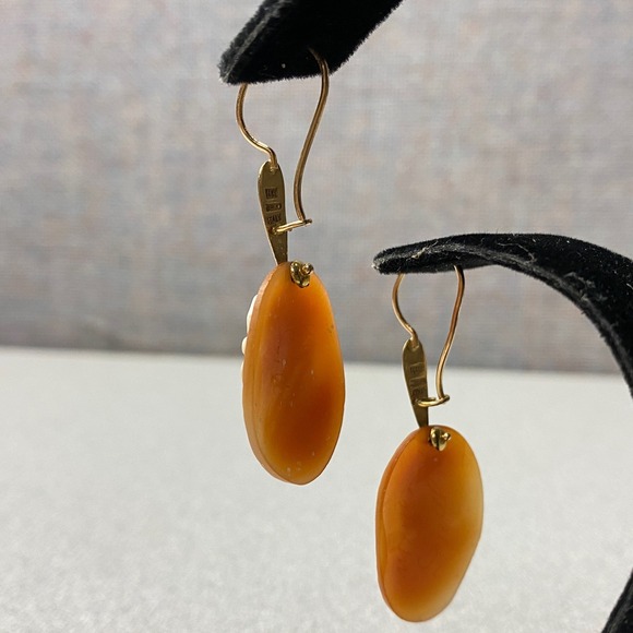 Vintage Italian Gold Cameo Earrings Oval Carved Shell Woman Face Dangle Old - Picture 4 of 9